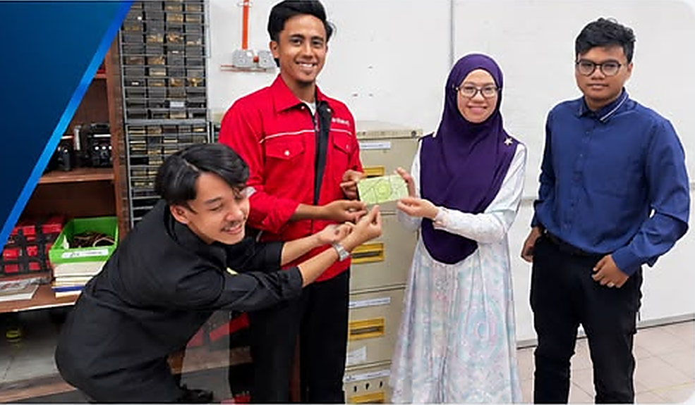 Aktiviti Penyerahan Projek PjBL PKT